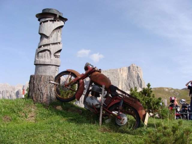 Kunst am Passo di Giao.  kunstampassodigiao.jpg