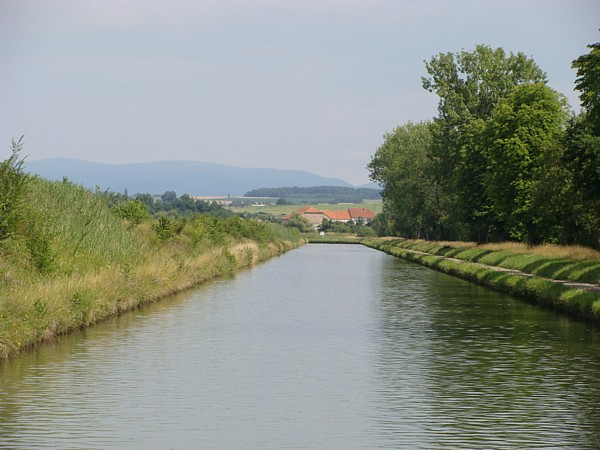 Die Idylle trügt - gleich startet unser Boot nicht mehr