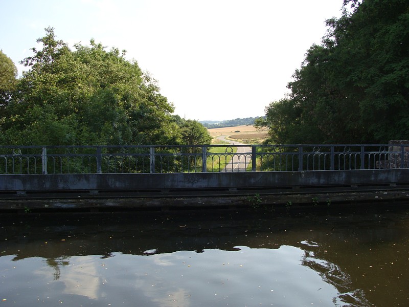 Kanalbr&uuml;cke bei La Forge